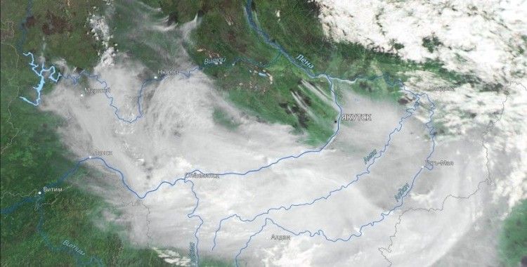 Rusya’daki orman yangınlarından yükselen duman Moğolistan’a ulaştı