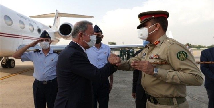 Milli Savunma Bakanı Akar Pakistan'da temaslarını sürdürüyor
