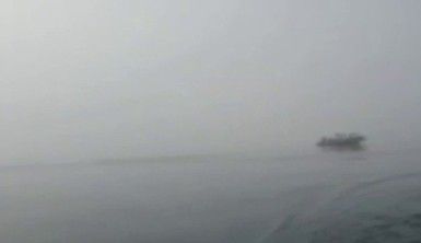 Rusya'da 16 kişiyi taşıyan helikopter göle düştü