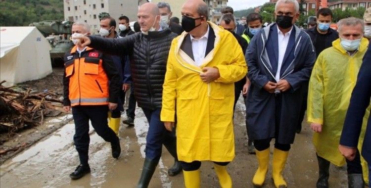 KKTC Cumhurbaşkanı Tatar, sel felaketinin yaşandığı Bozkurt'ta incelemelerde bulundu