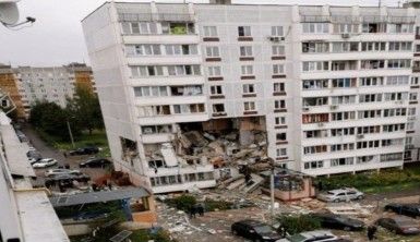 Rusya'da 9 katlı binada doğal gaz patlaması