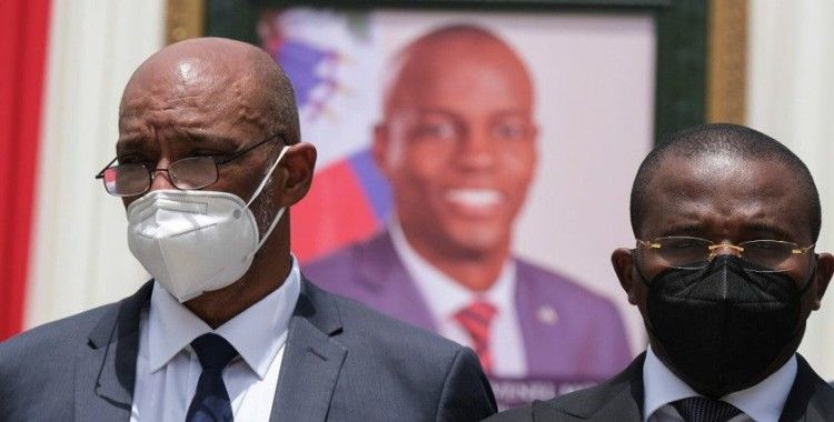 Haiti'de Başbakan Henry, kendisini soruşturmak isteyen başsavcıyı görevden aldı