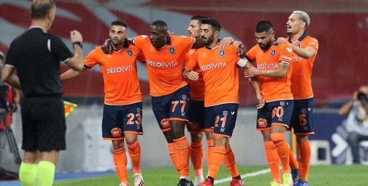 Fenerbahçe Başakşehir’de takıldı