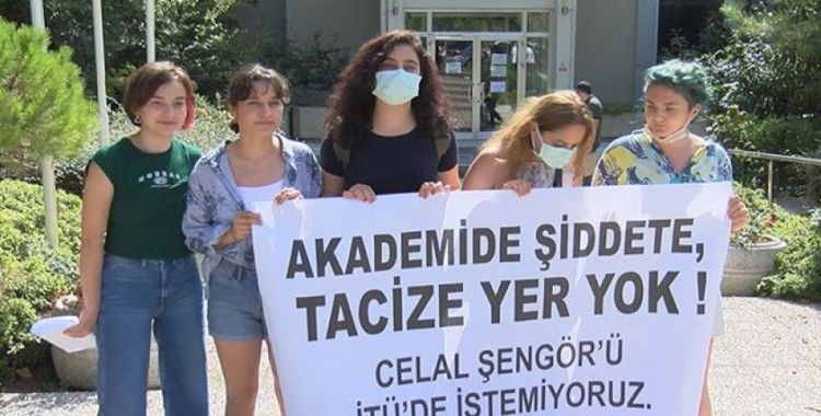 İTÜ'de Celal Şengör protestosu: Tacizin meşrulaştırılmasına tahammülümüz yok