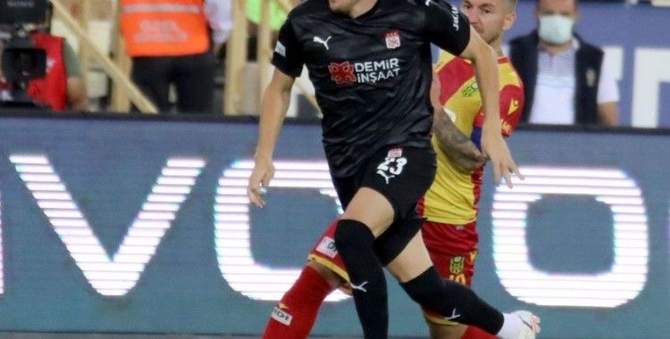 Sivasspor’da Fredrik Ulvestad ilk resmi maçına çıktı