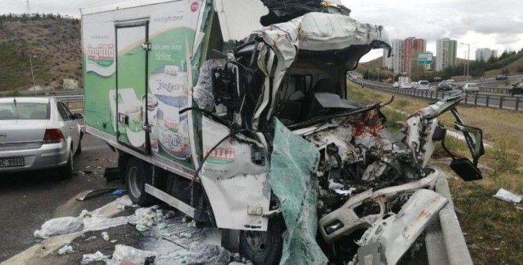 Başkent'te feci kazada üç kamyon birbirine girdi: 1 ölü, 2 yaralı