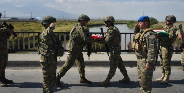 Türk askeri 'Sarsılmaz Kardeşlik 2021 Tatbikatı' için Nahçıvan'da