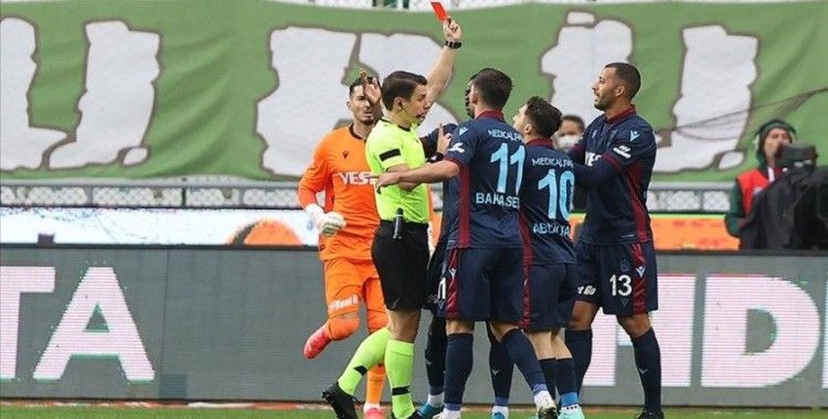 Trabzonspor liderlik fırsatını kaçırdı