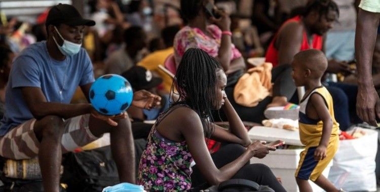Meksika'dan Haitili göçmenlere sığınma hakkı