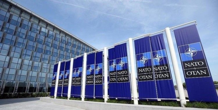 NATO'daki Rusya misyonundan 8 kişinin akreditasyonu iptal edildi