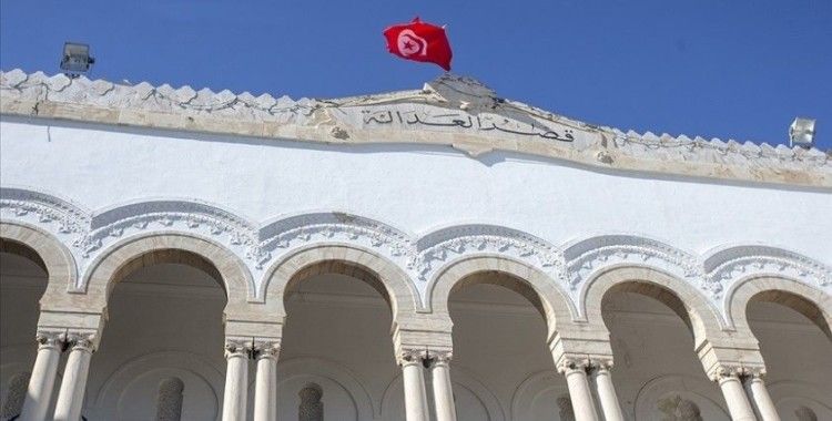 Tunus'ta Nahda Hareketi yargıya yönelik 'siyasi baskıdan' endişeli