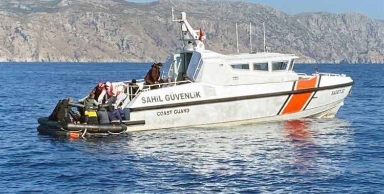 Marmaris’te 40 göçmen kurtarıldı