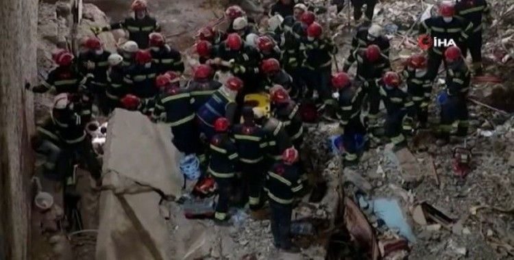 Gürcistan’da bir binada kısmi çökme meydana geldi: 5 Kişi hayatını kaybetti