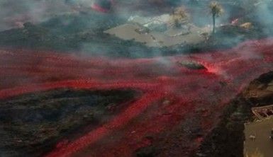 La Palma Yanardağı'nda lavlar onlarca evleri yuttu