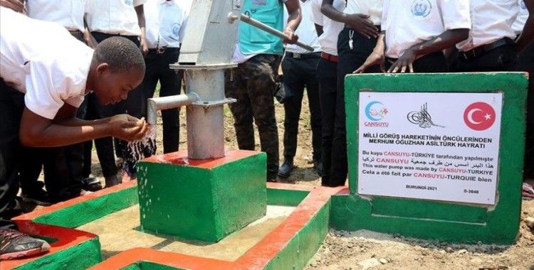 Cansuyu Derneği Burundi'de 20 su kuyusu açtı