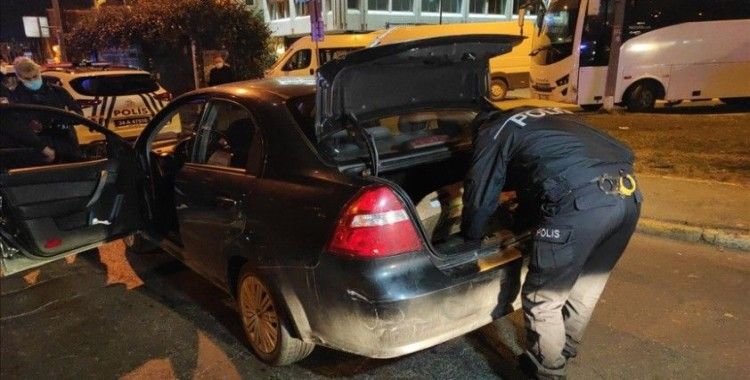 İstanbul'daki asayiş uygulamasında aranan 405 şüpheli yakalandı