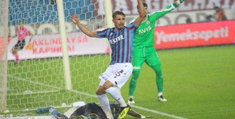Süper Lig: Trabzonspor: 3 - Fenerbahçe: 1 (Maç sonucu)