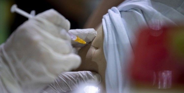 Sağlık Bakanı Koca: 65 yaş üstü ve risk grubu için grip aşıları tanımlanmaya başlandı