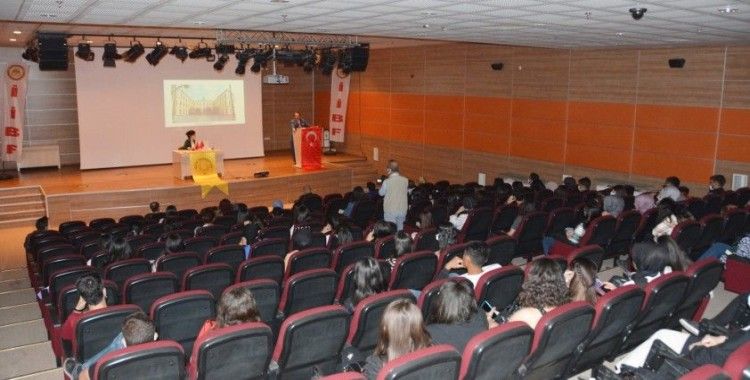 Diyarbakır Değerlerini Anıyor-2 Cahit Sıktı Tarancı anısına konferans