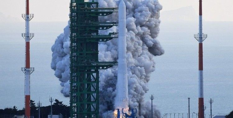 Güney Kore yerli roketi Nuri’yi uzaya gönderdi