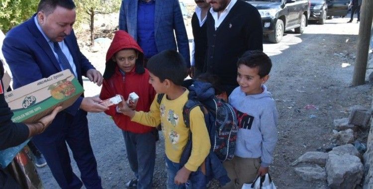 Doyumsuz bir lezzete sahip olan Lice domatesi revaşta