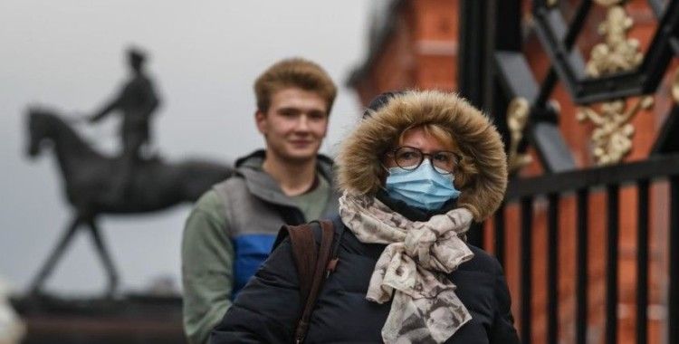 Rusya bin 247 koronavirüs nedenli can kaybıyla rekor tazeledi
