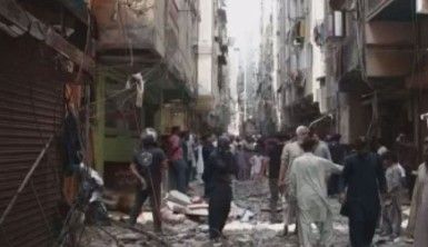 Pakistan'da gaz tüpü patladı