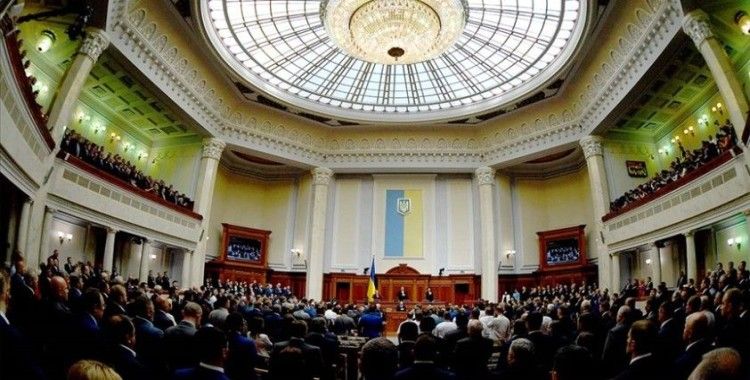 Ukrayna Parlamentosu, sınır muhafızlarına silah kullanma yetkisi verdi