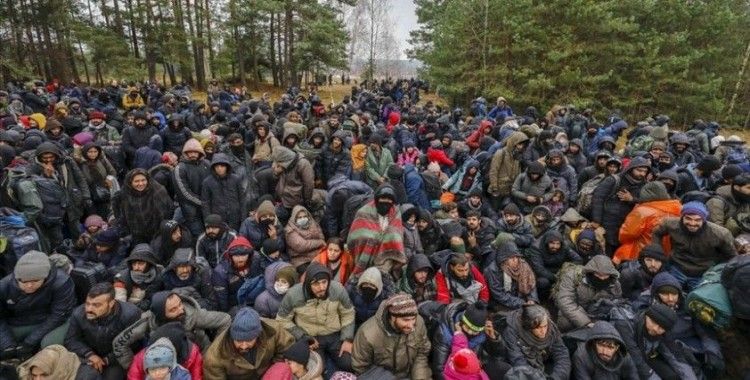 Türk Kızılay, Belarus-Polonya sınırından Avrupa'ya göçme arayışındaki kişilere yardım etmeye hazır