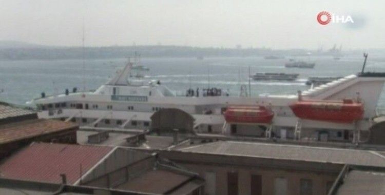 ‘Mavi Marmara’ gemisi satışa çıkarıldı