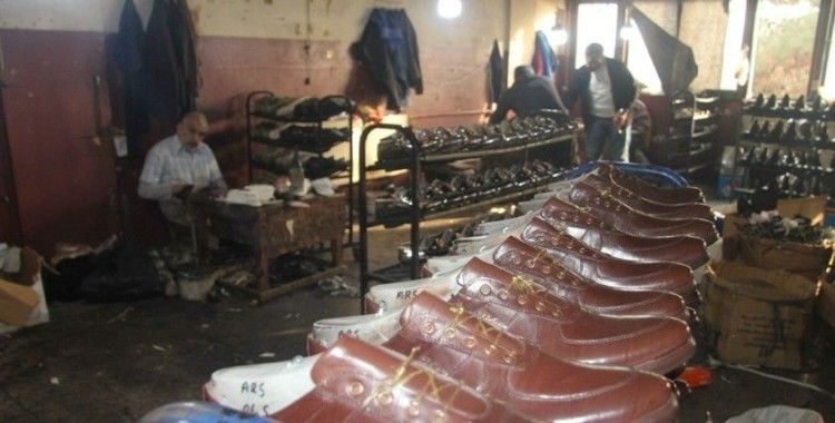 Gaziantepli ayakkabı üreticisi: Aylık 8 bin liraya işçi bulamıyoruz