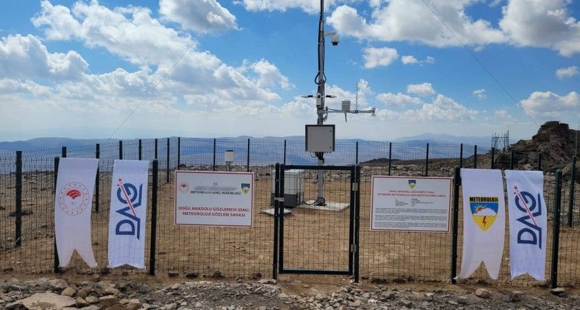 Türkiye&#39;nin en yüksek rakımlı gözlem istasyonu, Doğu Anadolu Gözlemevinde  kuruldu