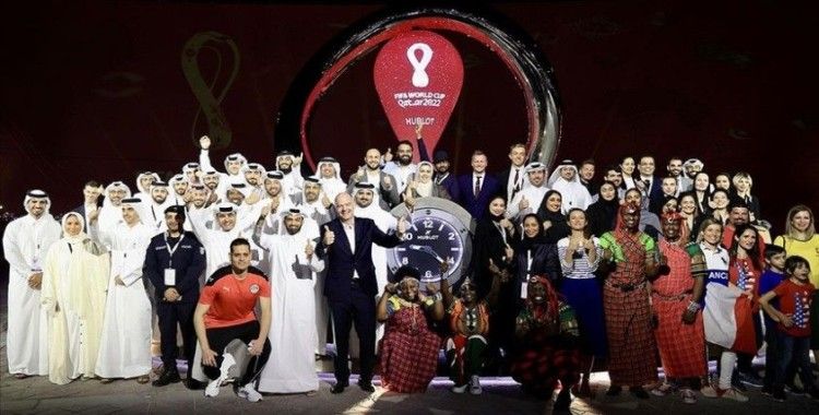 Katar'da 2022 FIFA Dünya Kupası geri sayım saati açıldı