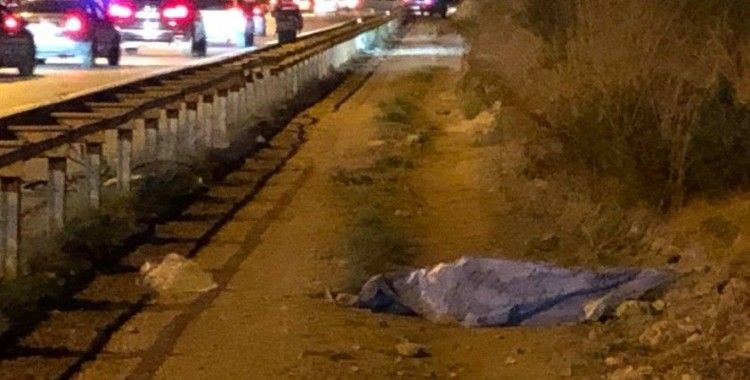 Antalya'da iki arkadaşın bisikletli yolculuğu ölümle sonuçlandı: 2 ölü