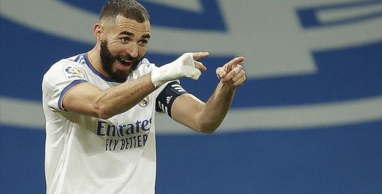 Fransız futbolcu Karim Benzema'ya 1 yıl tecilli hapis cezası verildi