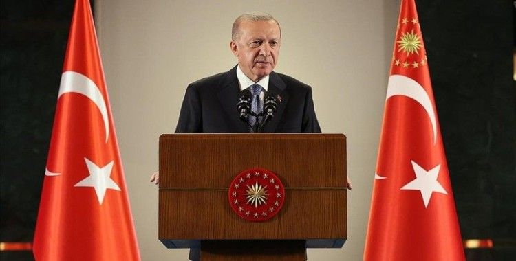 Erdoğan: Küresel emtia fiyatlarındaki olağan dışı seyir dünyada enflasyon oranlarını tetikledi