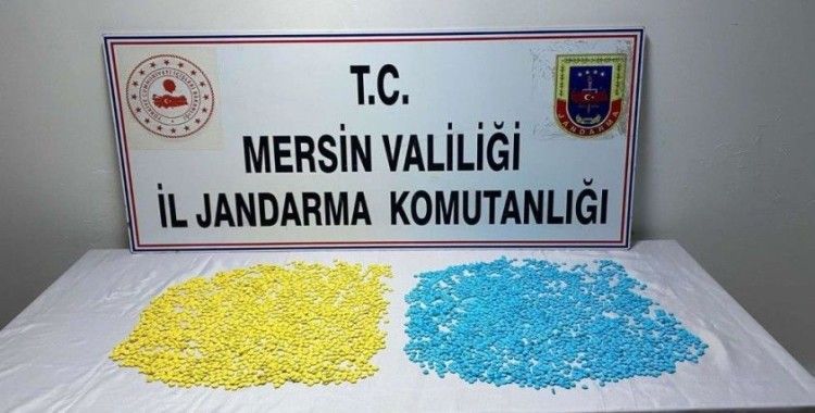 Mersin'de 5 bin 700 adet uyuşturucu hap ele geçirildi