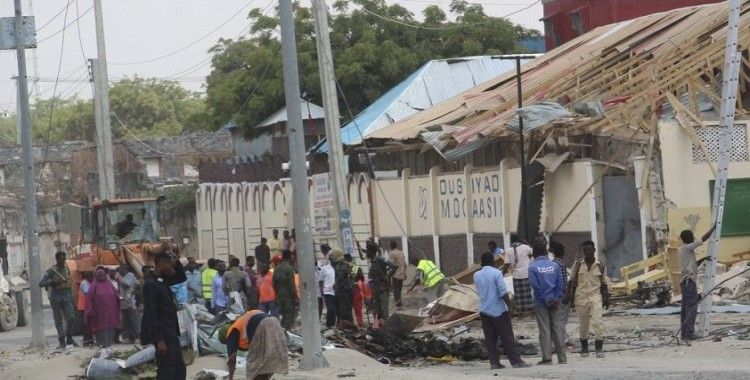 Mogadişu'daki bombalı saldırının bilançosu belli oldu: 8 ölü, 17 yaralı