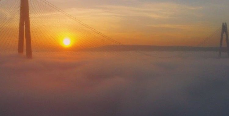 Yavuz Sultan Selim Köprüsü bulutların üstünde