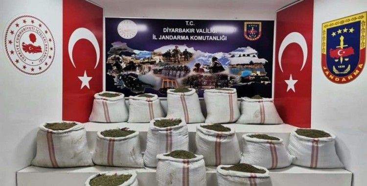 Diyarbakır Jandarması uyuşturucuya geçit vermiyor