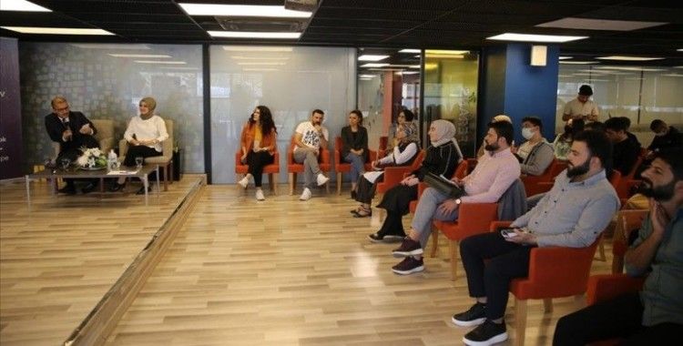Mardin'de diplomasi eğitimi alan gençler ülkelerde yaşanan gelişmeleri analiz ediyor