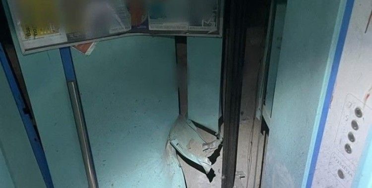 Rusya’da bir şahıs komşusunun içinde bulunduğu asansörü bombayla havaya uçurdu
