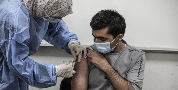 Gazze'den çıkmak için Covid-19 aşısı şartı getirildi