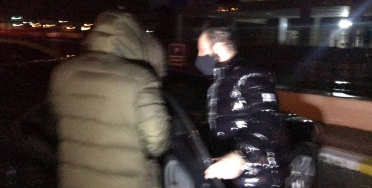 Yasak bölgede yakalanan Yunan polis ve kız arkadaşı serbest kaldı