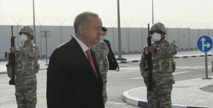 Cumhurbaşkanı Erdoğan Katar-Türk Birleşik Müşterek Kuvvet Komutanlığı'nı ziyaret etti