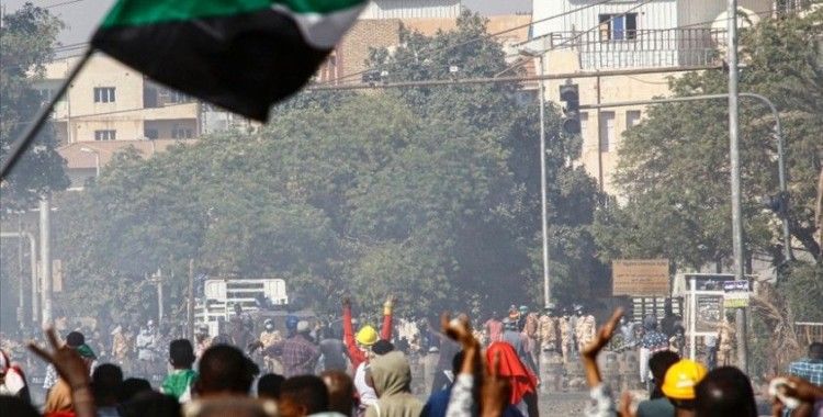BM, Sudan'daki siyasi krizin taraflarıyla ön istişarelerin başladığını duyurdu