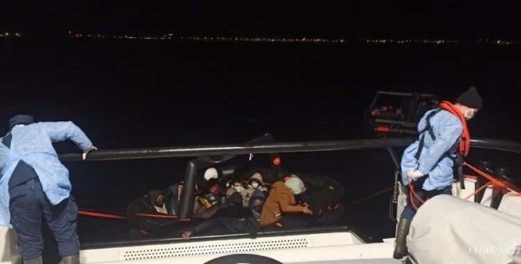 Ayvalık’ta 28 göçmen kurtarıldı