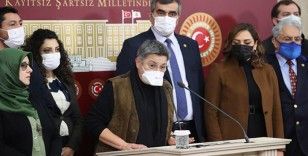 TTB Başkanı ile CHP'li vekillerden Meclis'te basın toplantısı