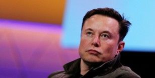 Elon Musk'tan uyarı: Çok daha fazla endişelenmeliyiz