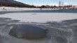Kütahya’daki Demirciören Göleti buz tuttu